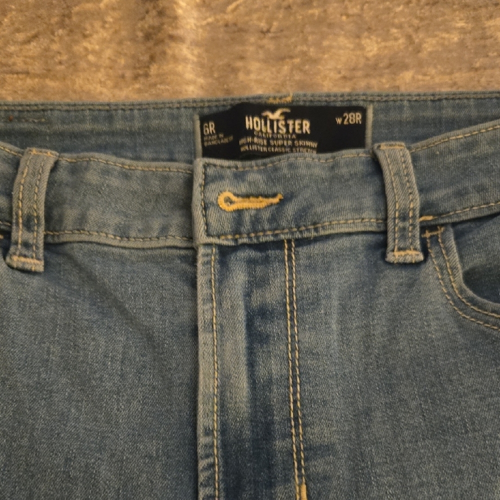 Hollister Women's Classic Blue Highrise Super Skinny Jeans